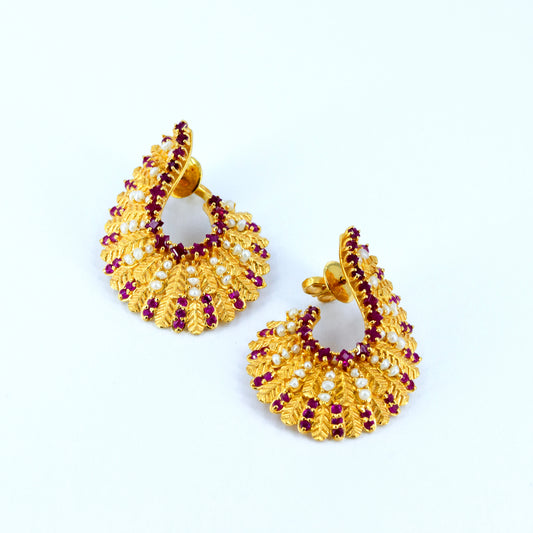 Snail Ruby Earring